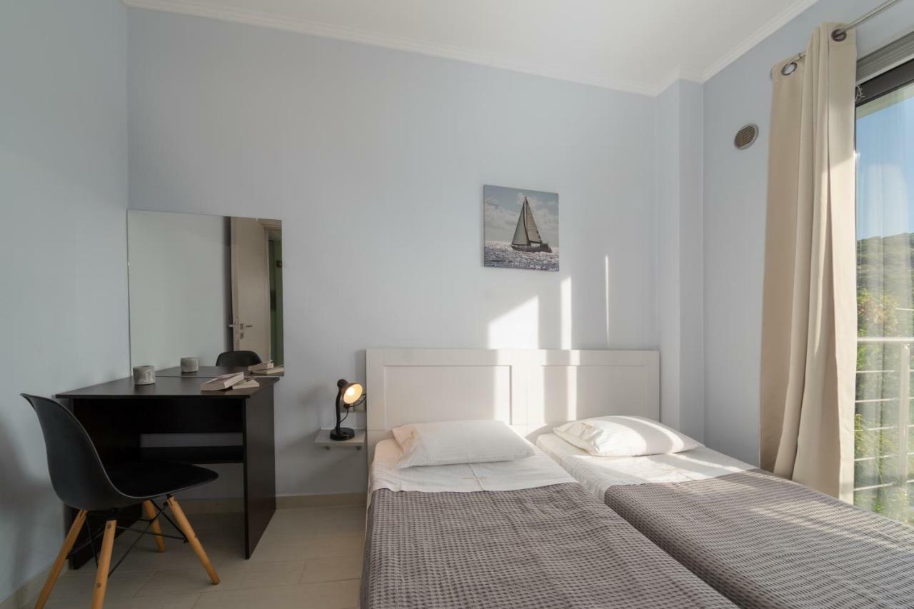 Alexiszorba Villa Plaka  Bagian luar foto