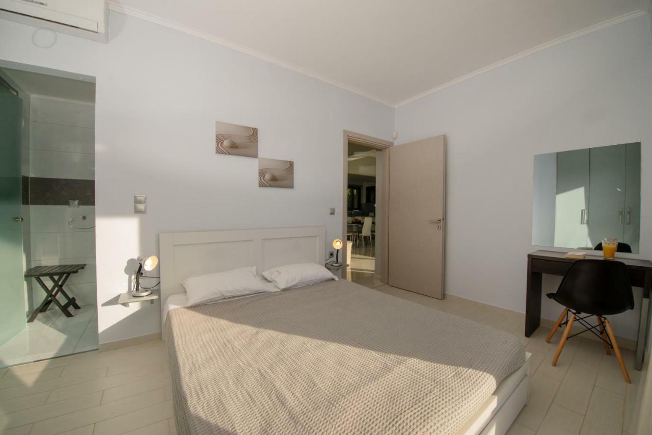 Alexiszorba Villa Plaka  Bagian luar foto